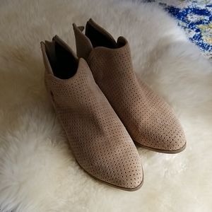 Adam Tucker by Me Too Booties